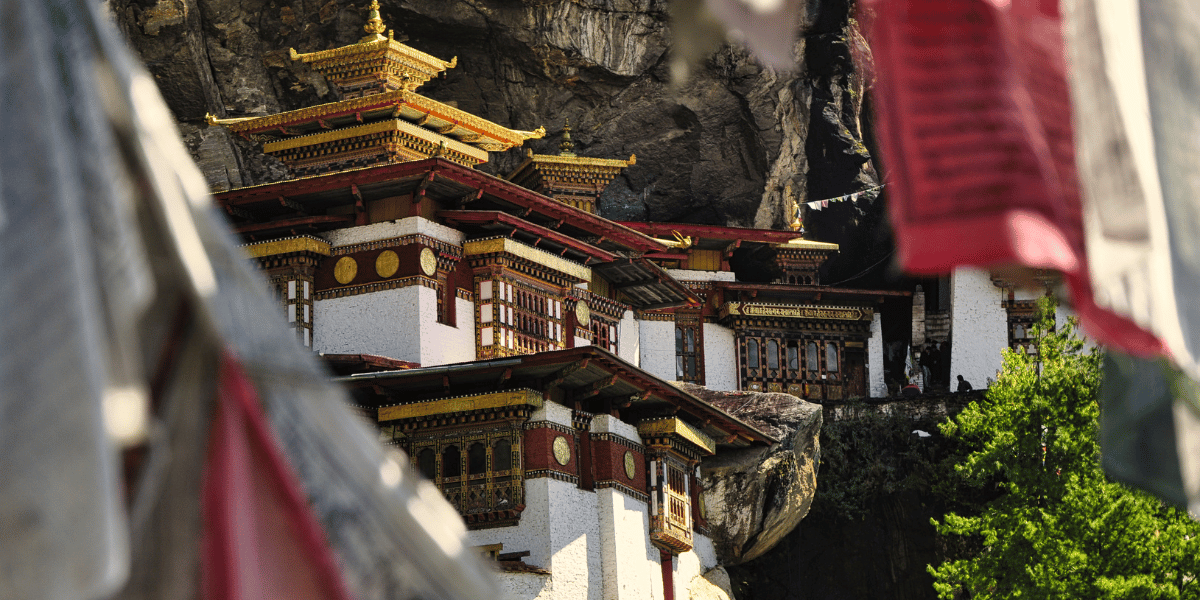 Tiger's Nest Monastery Image